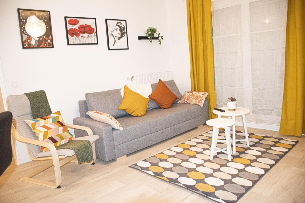 Superbe Appartement Entre Paris Et Disneyland Gagny Exterior photo
